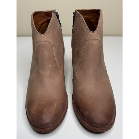 Frye Nora Ankle Bootie Womens 9 B Sand Leather Side Zip Stacked Block Heel - Picture 2 of 13